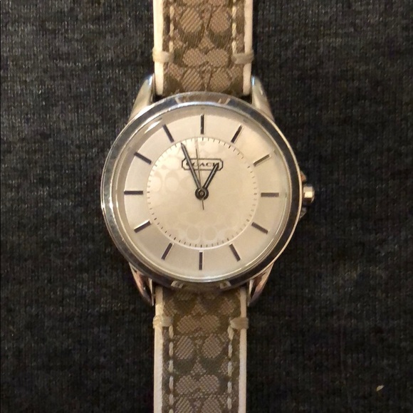 Coach Leather Watch - Picture 1 of 4